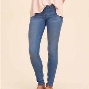 Hollister Medium Wash Jean Legging